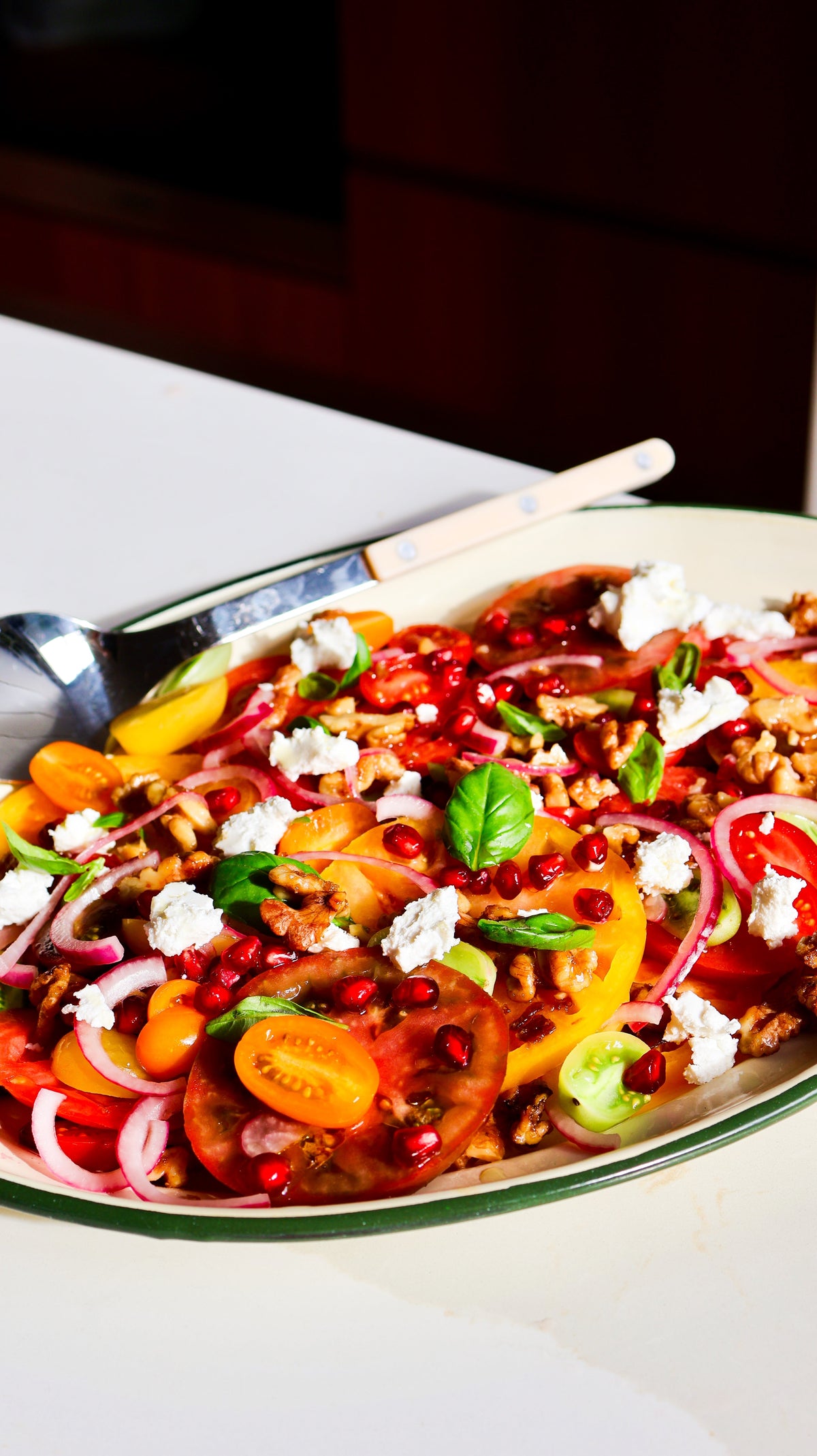 Heirloom tomato & goat's cheese salad